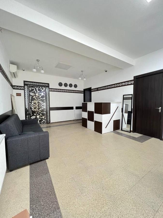 "Modeli" Hostel Тбилиси Екстериор снимка
