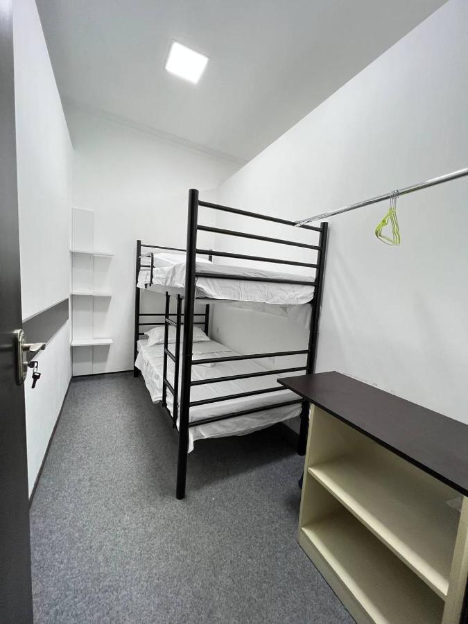 "Modeli" Hostel Тбилиси Екстериор снимка