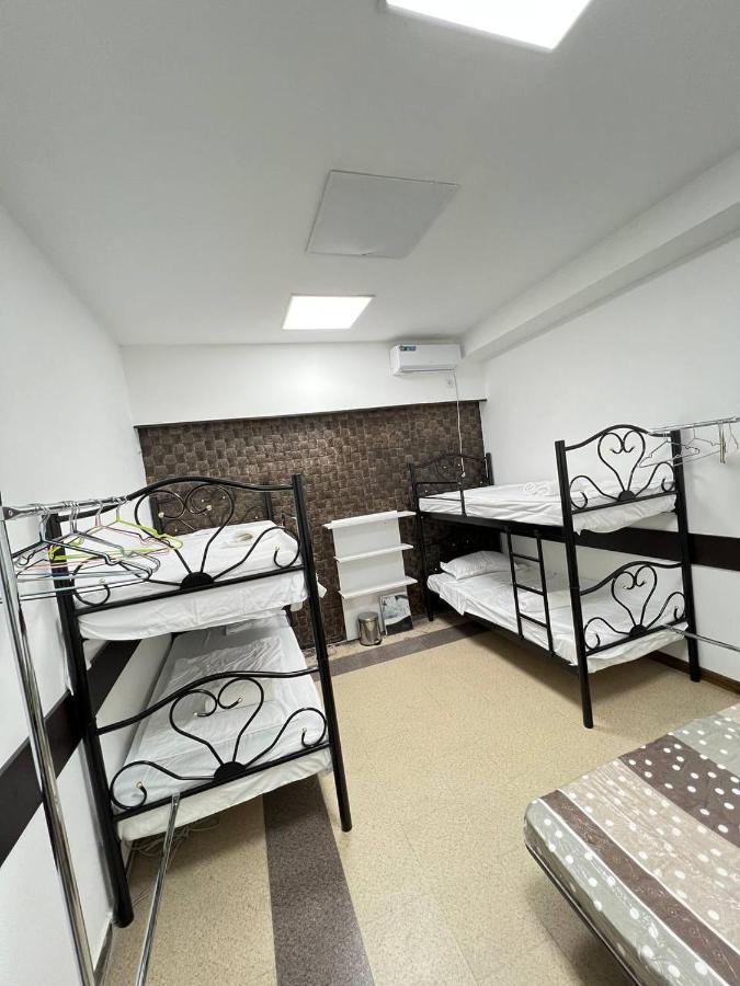 "Modeli" Hostel Тбилиси Екстериор снимка